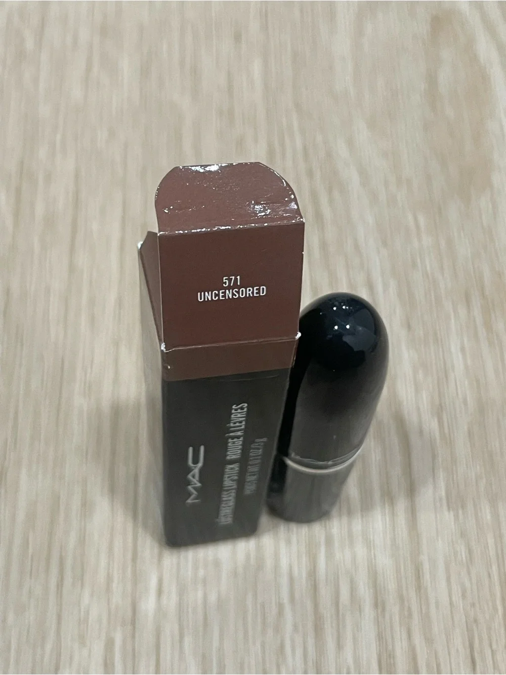 MAC Cosmetics Lustreglass Lipstick In 571 Uncensored